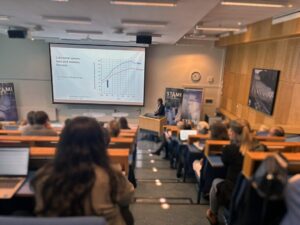 Giske Ursin, Director of the Cancer Registry of Norway, Divisional Director at the Norwegian Institute of Public Health, and Adjunct Professor at the Department of Basic Medical Sciences, presenting during the STAMI conference on work-related cancer in Oslo, September 2025.